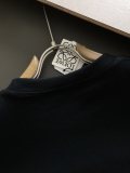 日本未入荷 ロエベ スーパーコピー 定番胸元のパステルカラー柄丸首半袖Tシャツ半袖