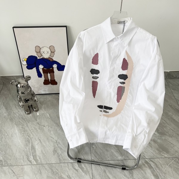 【限定】ロエベ 激安通販 2024キャラクター顔なし男特殊刺繍機半袖シャツ