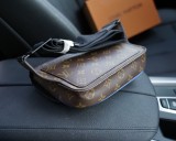 入手困難 ルイヴィトン n級品 ショルダーバッグ