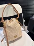 大人気 プラダ スーパーコピー 編みバケツバッグ