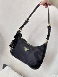 稀少 プラダ n級品  脇下バッグ