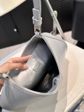 入手困難 プラダ コピーおすすめ PRADA 脇バッグ