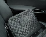 日本未入荷 ルイヴィトン 偽物通販 ショルダーバッグ