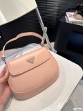 一目惚れ♪ プラダ  激安偽物 PRADA 脇バッグ