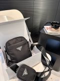 使い勝手良し プラダ スーパーコピー メンズカメラバッグ