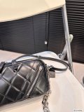 【話題商品！】シャネルCHANEL 激安偽物 チェーンバッグ