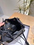 使い勝手良し プラダ 激安偽物 PRADA の綱引きバケツバッグ