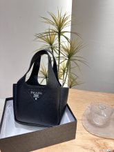 超話題! プラダ コピー PRADA 野菜バスケットバッグ