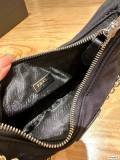 超奇跡の入荷☆ プラダ n級品 PRADA 洋風アイテム プラダ脇下バッグ
