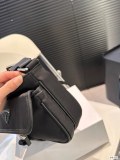 超奇跡の入荷☆ プラダ 激安偽物 PRADA ナイロンツーインワン
