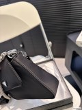 追跡付 プラダ コピー PRADA 脇下バッグ
