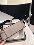 【限定】プラダ コピーおすすめ PRADA カメラバッグ