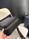 新作 プラダ n級品 PRADA ナイロンカメラバッグ