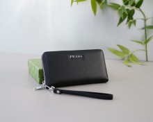 入手困難 プラダ 激安偽物 PRADA ハンドバッグ
