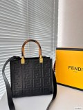 新作 フェンディ激安偽物トットバッグ