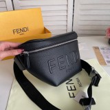 稀少 フェンディ コピー ショルダーバック