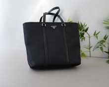 累積売上総額第１位！プラダ 激安偽物 PRADA 手提げリュックサック