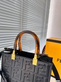 新作 フェンディ激安偽物トットバッグ