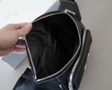 日本未入荷 フェンディ n級品 ウエストバッグ
