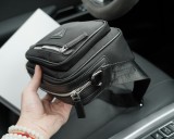 追跡付 プラダ  激安通販 PRADA 片肩クロスバッグ