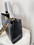累積売上総額第１位！フェンディ 激安通販 トットバッグ