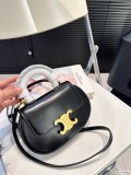 超奇跡の入荷☆  セリーヌ スーパーコピー ショルダーバック