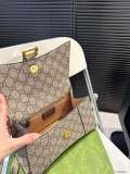 新作 GucciグッチxBalenciagaバレンシアガ コラボ限定の砂時計バッグ