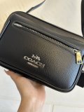 稀少 コーチ コピー クラシック老花男子カメラバッグ