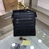 入手困難 バーバリー コピー ショルダーバック