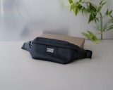 日本未入荷 バーバリー 激安通販 ショルダーバック