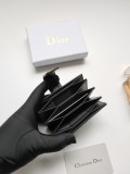 入手困難 ディオール n級品 短財布
