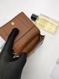 追跡付 ディオール 激安偽物 短財布