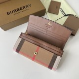 入手困難 バーバリー n級品 長財布