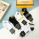 使い勝手良し フェンディ コピーおすすめ 靴下って