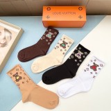 超話題! ルイヴィトン コピー 靴下って
