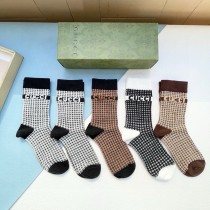 追跡付  グッチ スーパーコピー 靴下って