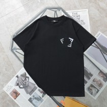 【限定】フェンディ コピーおすすめ 刺繍 F 斜めアレンジ カジュアル ラウンドネック 半袖 Tシャツ