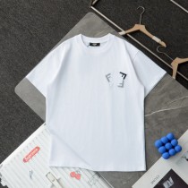 【話題商品！】 フェンディ スーパーコピー  刺繍 F 斜めアレンジ カジュアル ラウンドネック 半袖 Tシャツ