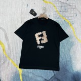 日本未入荷 フェンディ 激安通販 コピー 夏の新限定モデルFF個性モデル半袖Tシャツ