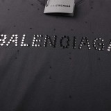 稀少 バレンシアガ コピー2024SS春と夏の新しい洗浄シャツ壊れた穴ラウンドネイルロゴ半袖Tシャツ