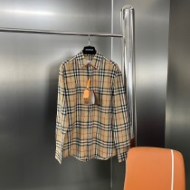 追跡付 バーバリー 激安通販 24ss新しい古典的なモデルの小さな格子縞のシャツ