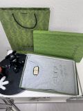 使い勝手良し グッチ n級品 24春夏最新クラシックアルファベットロゴ刺繍半袖