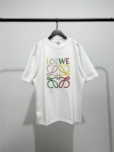 大人気 ロエベ n級品 カラー糸刺繍半袖Tシャツ