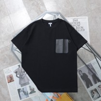 高品質ロエベ 偽物通販 レザーポケットロゴカジュアル丸首半袖Tシャツ