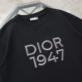 超話題! ディオール コピーおすすめ ニューモデル1947刺繍ロゴカジュアル丸首半袖Tシャツ