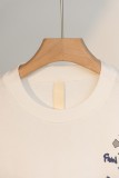 【話題商品！】クロムハーツ 激安偽物 カウボーイの皮貼り十字架の鉄のマイクロロゴTシャツ