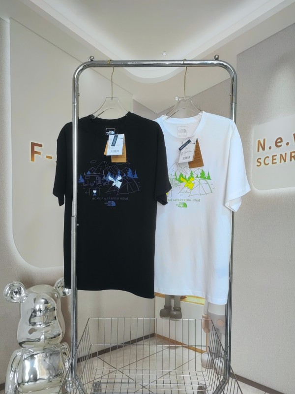 【話題商品！】ザノースフェイス コピー の野外車キャンプ趣味のプリントＴシャツ2色