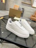 一目惚れ♪ バーバリー n級品 新型のメンズ爆型カジュアル板靴