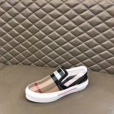 稀少 バーバリー コピー メンズの定番ローカットスニーカー