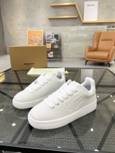 一目惚れ♪ バーバリー n級品 新型のメンズ爆型カジュアル板靴
